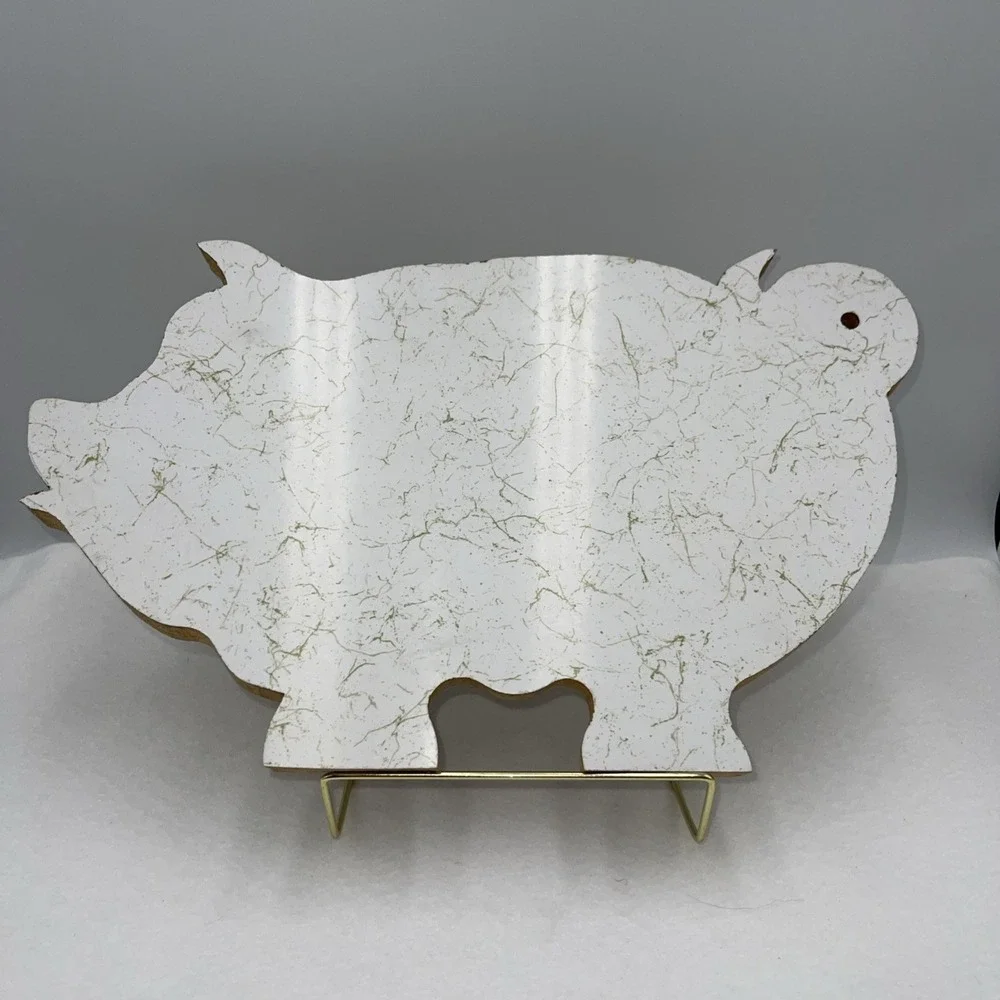 Vintage Wooden PIG Shaped CUTTING BOARD Homemade Silhouette Country Kitchen Farm